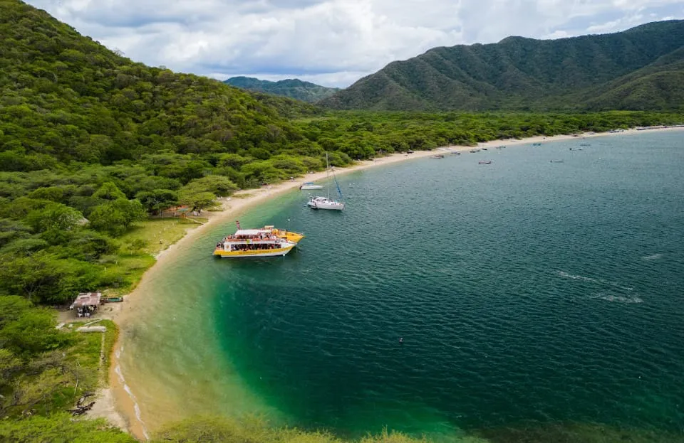 Tour Bahías de Santa Marta