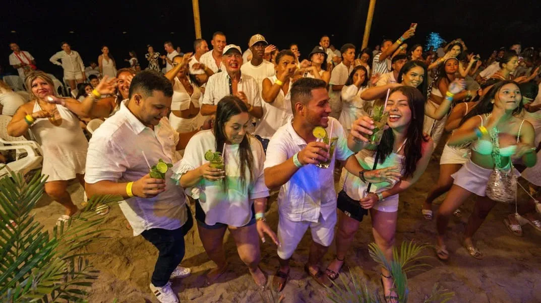 Fiesta Blanca en Katamarán